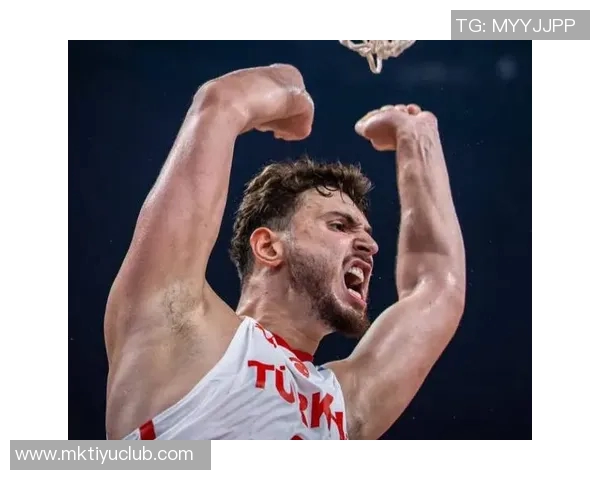 媒体人称申京展现约基奇水准亚历山大实力证明MVP价值