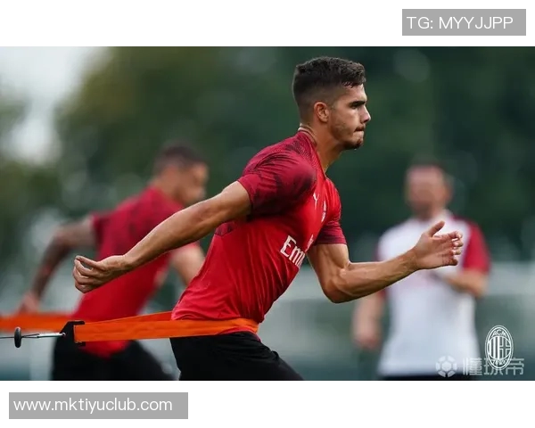 小卡独自训练至六月力求提升身体适应高强度对抗能力