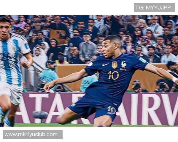 姆巴佩欧冠单场狂轰四球成历史第三人超越梅罗传奇表现引发热议