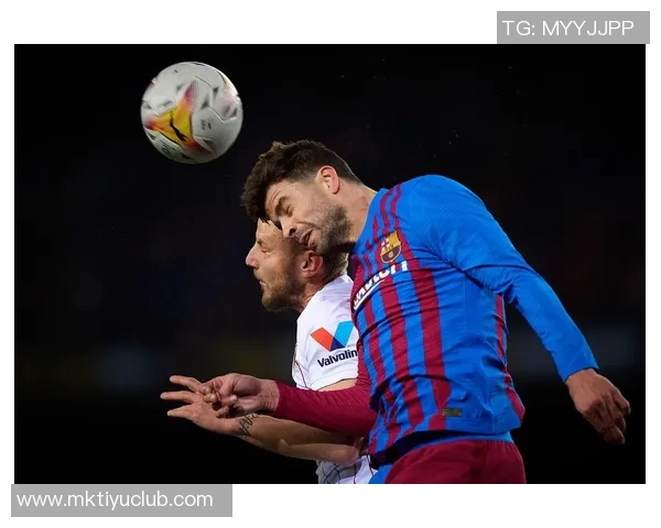 巴萨官方宣布因塞维利亚机场大雾航班延误一小时球队行程受影响