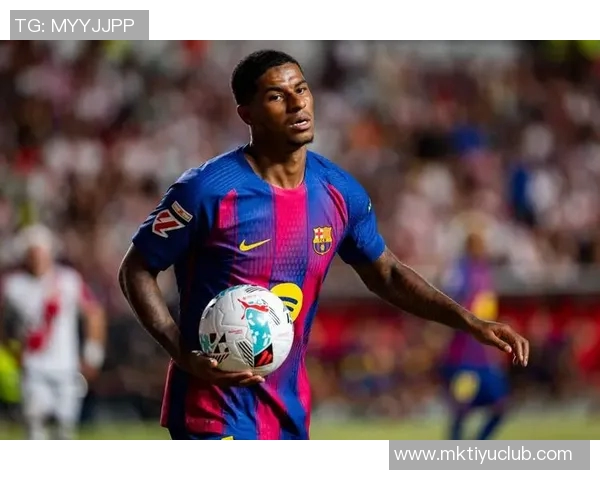 巴萨西超杯大名单公布莱万亚马尔拉什福德在列阿劳霍强势回归