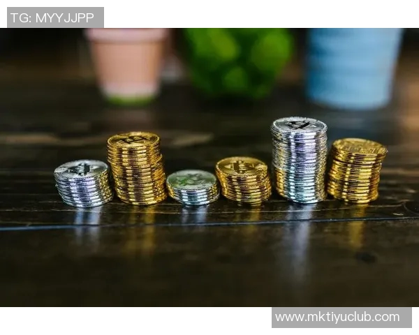 杜马斯休赛期交易两个26首轮选秀权价值飙升引发热议