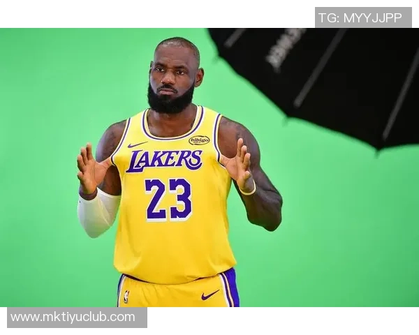 詹姆斯创纪录26年内6场比赛25分5篮板5助攻东契奇紧随其后5场表现出色